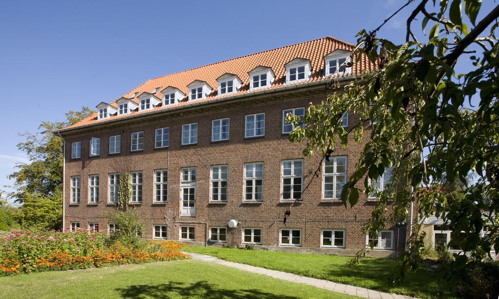 Emmaus Hostel Haslev Exteriör bild
