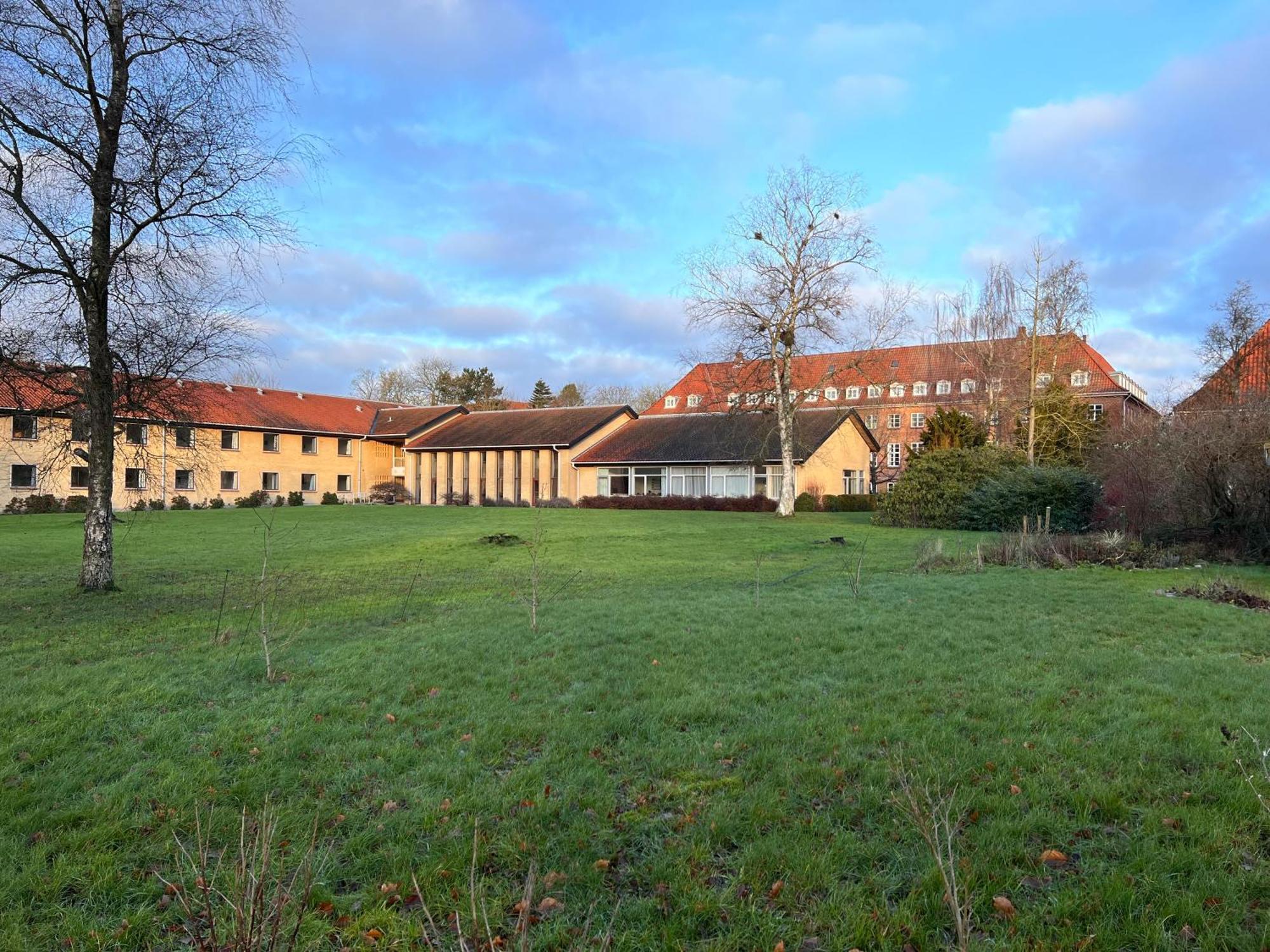 Emmaus Hostel Haslev Exteriör bild